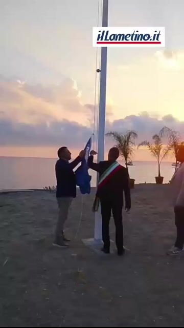 A Falerna cerimonia sul lungomare per innalzamento bandiera 