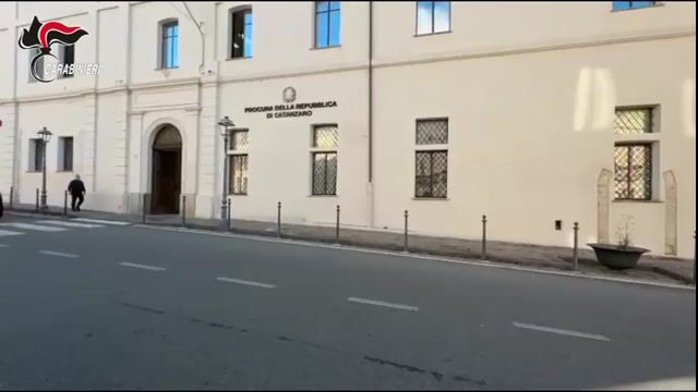 Operazione antimafia nella Sibaritide su omicidio, armi ed e